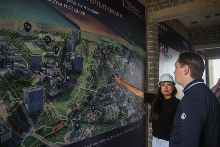 Глава города Стерлитамак посетил строительную площадку НОВА