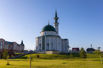 Создаем точки притяжения